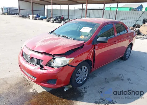 2010 Toyota Corolla z USA, uszkodzony, nr VIN 2T1BU4EE5AC379738